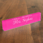 ピンクと白の巻き毛書名 デスクネームプレート (側面)