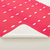 ピンクと白の毛布 シェルパブランケット (3/4)