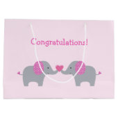 ピンクと白の水玉模様ゾウのベビーシャワー ラージペーパーバッグ (裏面)