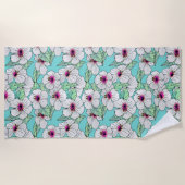 ピンクと白の熱帯性ハイビスカスの花の模様 ビーチタオル (正面)