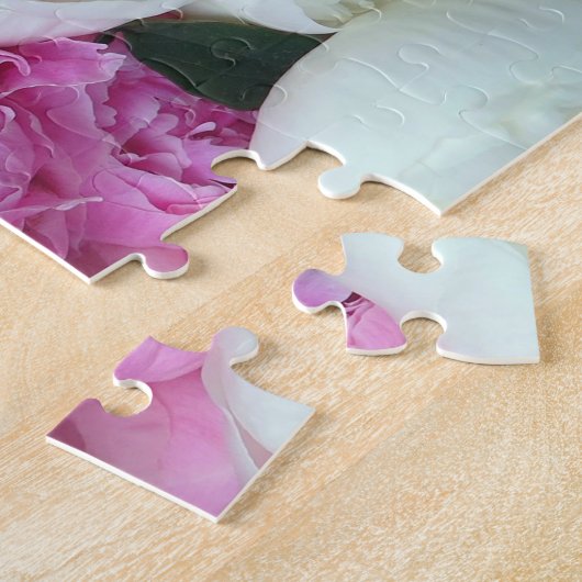 ピンクと白の牡丹の花 ジグソーパズル (側面)