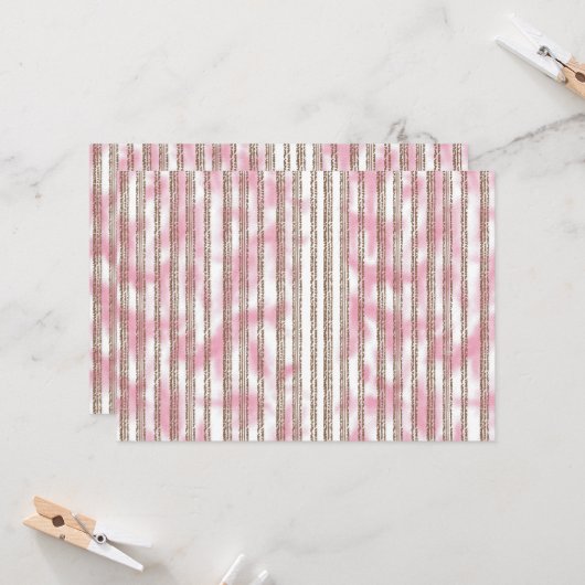 ピンクと白の背ストライプの景 招待状 (正面/裏面インサイチュ)