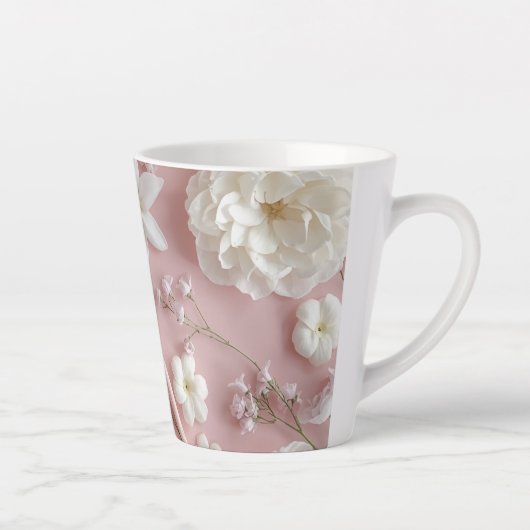 ピンクと白の花と蝶々 カフェラテマグ (右)