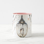 ピンクと白の蝶とメタリックランタン ツートーンマグカップ (中央)