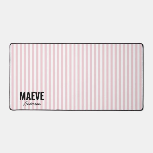 ピンクと白ストライプのパーソナライズされたモダンエレガント デスクマット (正面)
