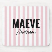 ピンクと白ストライプのパーソナライズされたモダンエレガント マウスパッド (正面)