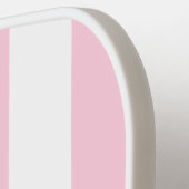 ピンクと白ストライプの |カバナ ピックルボールラケット (左詳細)