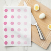 ピンクと白パターン（の模様が）ある キッチンタオル (四つ折り)