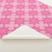 ピンクと白 シェルパブランケット (3/4)