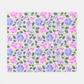 ピンクと紫と青の花のパターン フリースブランケット (正面(横))