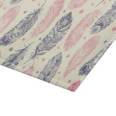 ピンクと紫のエスニックの羽毛模様 カッティングボード (角)