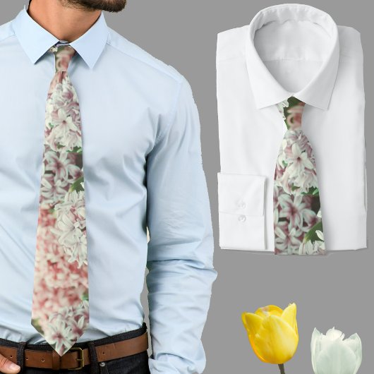 ピンクと紫のヒヤシンスの春園 ネクタイ