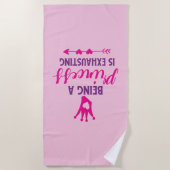 ピンクと紫のプリンセスが疲れる ビーチタオル (正面)