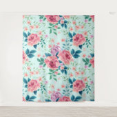 ピンクと紫のヴィンテージの花模様 タペストリー (正面)