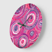 ピンクと紫の円と渦巻き抽象芸術 ラージ壁時計 (傾斜)