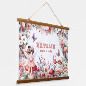 ピンクと紫の妖精のパーソナライズされた名前 吊り下げ型タペストリー (傾斜あり)