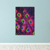 ピンクと紫の孔雀の羽毛のテクスチャデザイン キャンバスプリント (インサイチュ (ウッドフロア))