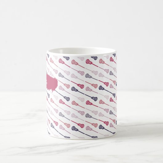 ピンクと紫の斜めラクロススティックのパターン コーヒーマグカップ (中央)