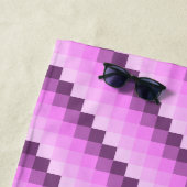 ピンクと紫の正方形 ビーチタオル (インサイチュ)
