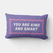 ピンクと紫の波型フレームの賛辞 ランバークッション (裏面)