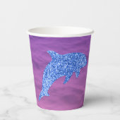 ピンクと紫の海の青いグリッターイルカ 紙コップ (裏面)