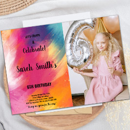 ピンクと紫の絵を描誕生日招待状 招待状