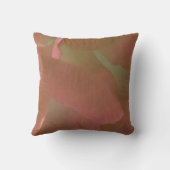 ピンクと緑のモダン花びら クッション (裏面)