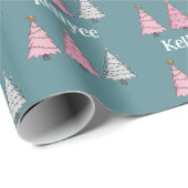 ピンクと緑の名前パーソナライズされたクリスマスツリー ラッピングペーパー (ロールコーナー)