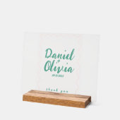 ピンクと緑の波状結婚の アクリルサイン (傾斜)