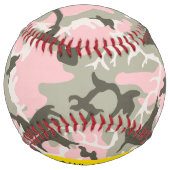 ピンクと緑の迷彩自分の名前をパーソナライズ ソフトボール (裏面)