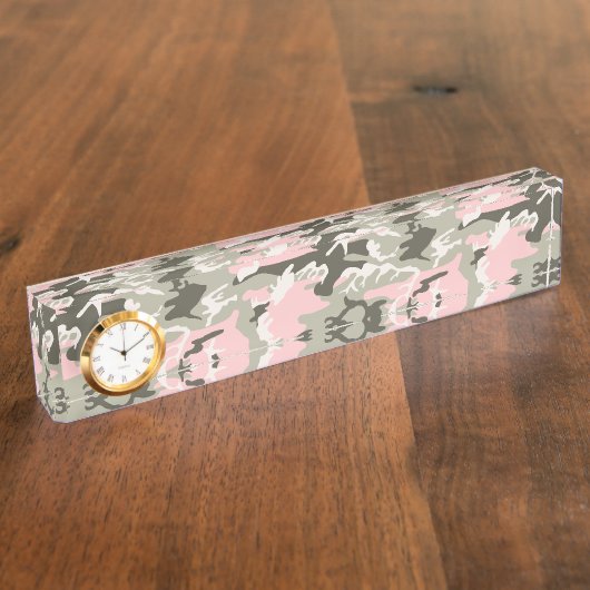 ピンクと緑の迷彩、軍隊、陸軍 デスクネームプレート (側面)