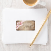 ピンクと茶色のクロスアドレス ラベル (インサイチュ)