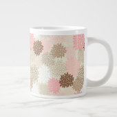 ピンクと茶色のムームパターン ジャンボコーヒーマグカップ (右)