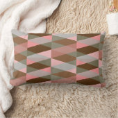 ピンクと茶色の幾何学的姿パターン ランバークッション (ブランケット)