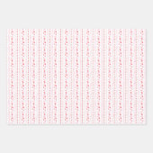 ピンクと赤いハートバレンタインデーの贈り物 ラッピングペーパーシート (正面)