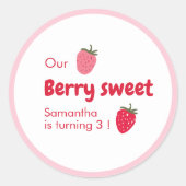 ピンクと赤のイチゴ誕生日 ラウンドシール (正面)
