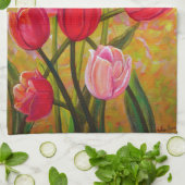 ピンクと赤のチューリップ配置 キッチンタオル (折り畳み)