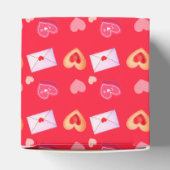 ピンクと赤のバレンタインデーのトリート&ラブレター フェイバーボックス (上部)