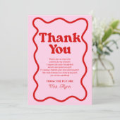 ピンクと赤のレトロなウェーブボーダー ブライダルシャワー サンキューカード (スタンド正面)