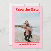 ピンクと赤の写真の結婚式の日付を保存 マグネット招待状 (正面)