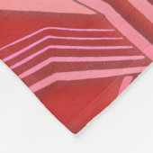ピンクと赤の幾何学的パターン（調整可能な色） フリースブランケット (角)