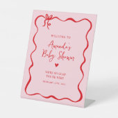 ピンクと赤の弓バレンタインベビシャワーウェルカムサイン 台座サイン (正面)