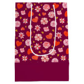 ピンクと赤の花とハート ミディアムペーパーバッグ (裏面)