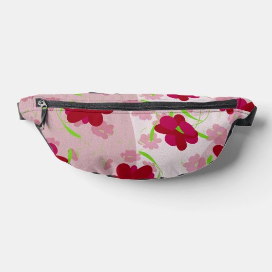 ピンクと赤の花 - フローラル ファニーパック (レイダウン)