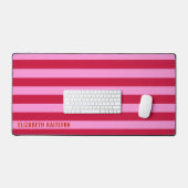 ピンクと赤ストライプのパタパーソナライズされたーン デスクマット (キーボード&マウス)