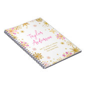 ピンクと金ゴールドの雪片ベビー誕生統計 ノートブック (右側)