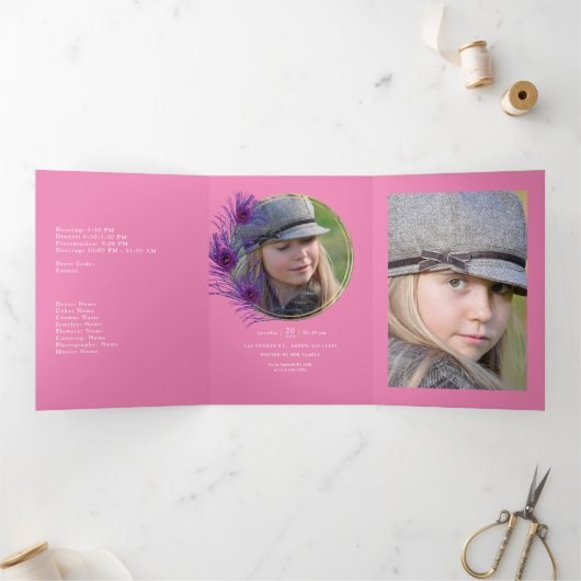 ピンクと金ゴールドピーコックキンセニェラ 三つ折り招待状 (内部)