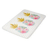 ピンクと金ゴールド熱帯性パイナップルと水玉模様 バスマット (アングル)