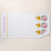 ピンクと金ゴールド熱帯性パイナップルと水玉模様 ビーチタオル (正面)