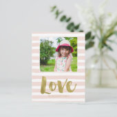 ピンクと金ゴールド「愛」バレンタインデーの写真 シーズンポストカード (スタンド正面)